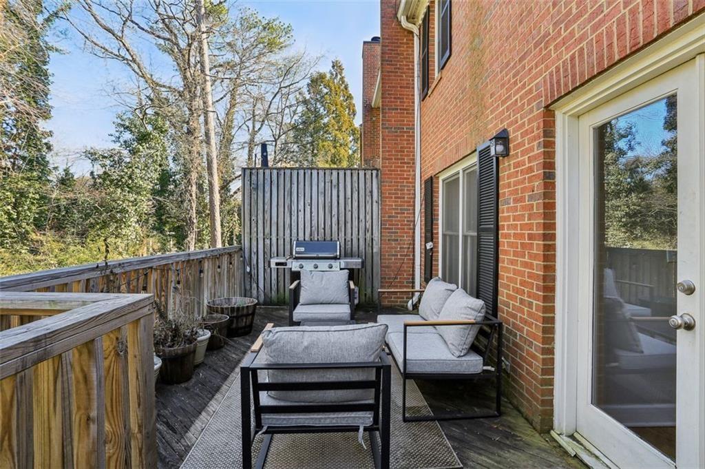 3873 Roswell Road NE Unit 8