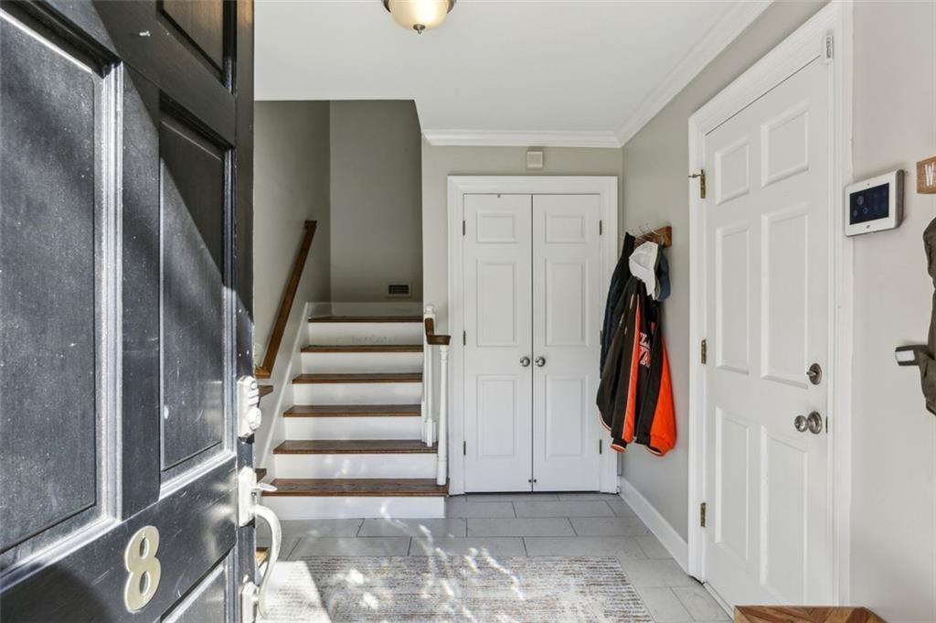 3873 Roswell Road NE Unit 8