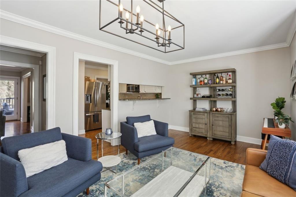 3873 Roswell Road NE Unit 8