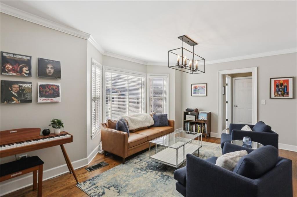 3873 Roswell Road NE Unit 8