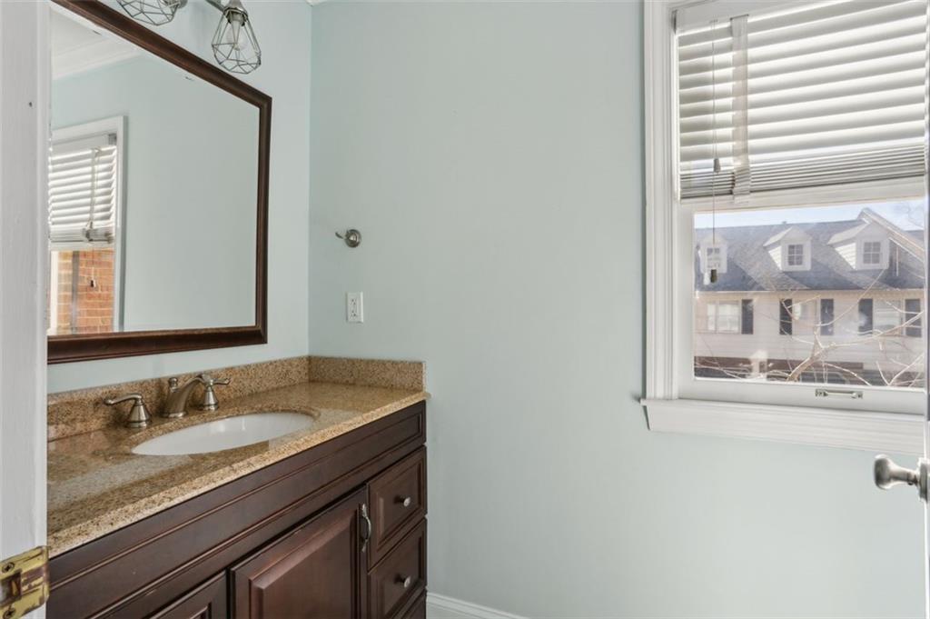 3873 Roswell Road NE Unit 8