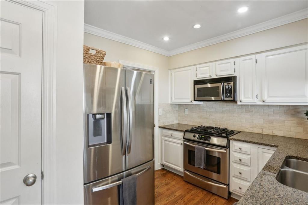 3873 Roswell Road NE Unit 8