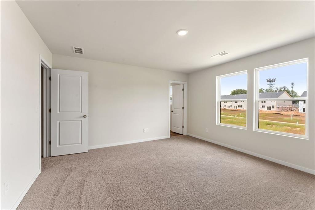 1331 Farmers Loop