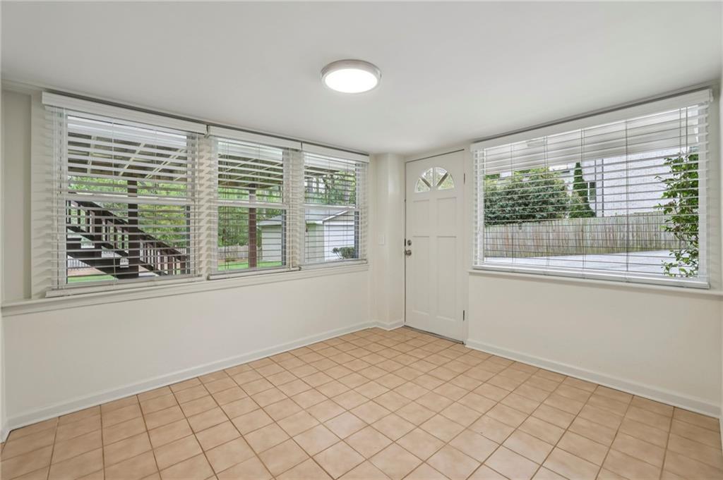 2117 Howell Mill Road NW