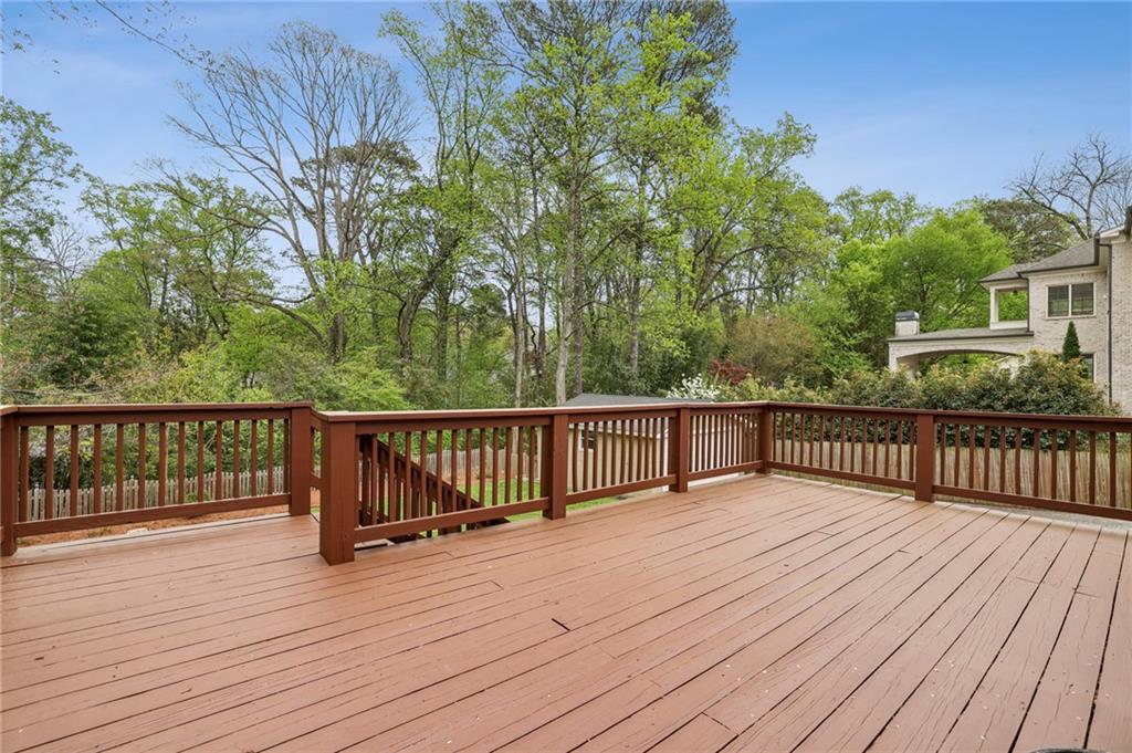 2117 Howell Mill Road NW