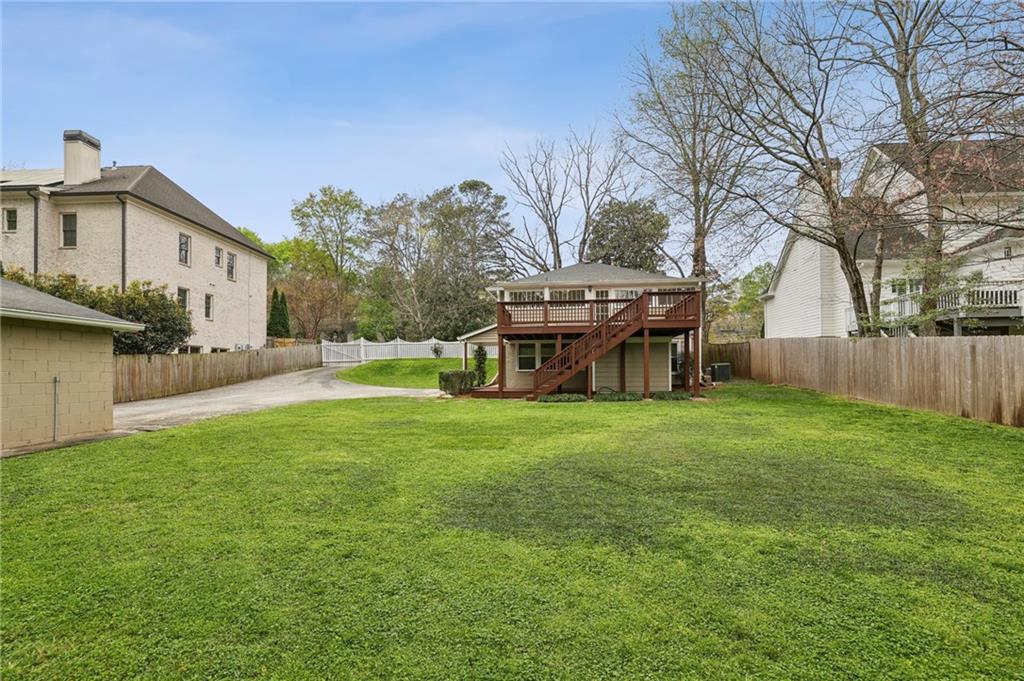 2117 Howell Mill Road NW