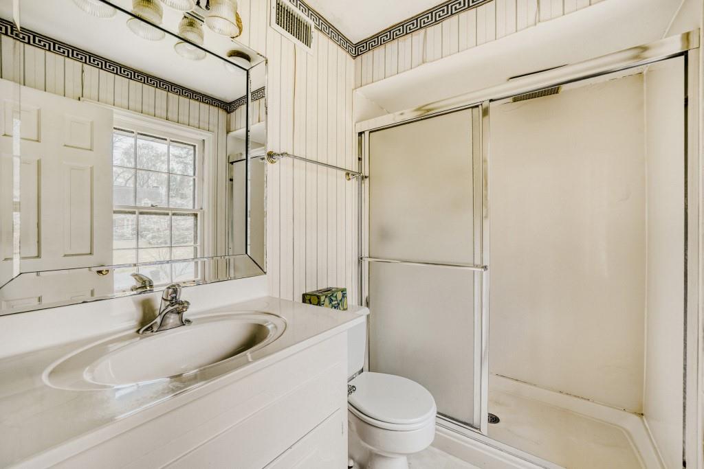 1240 Hampton Hall Drive NE