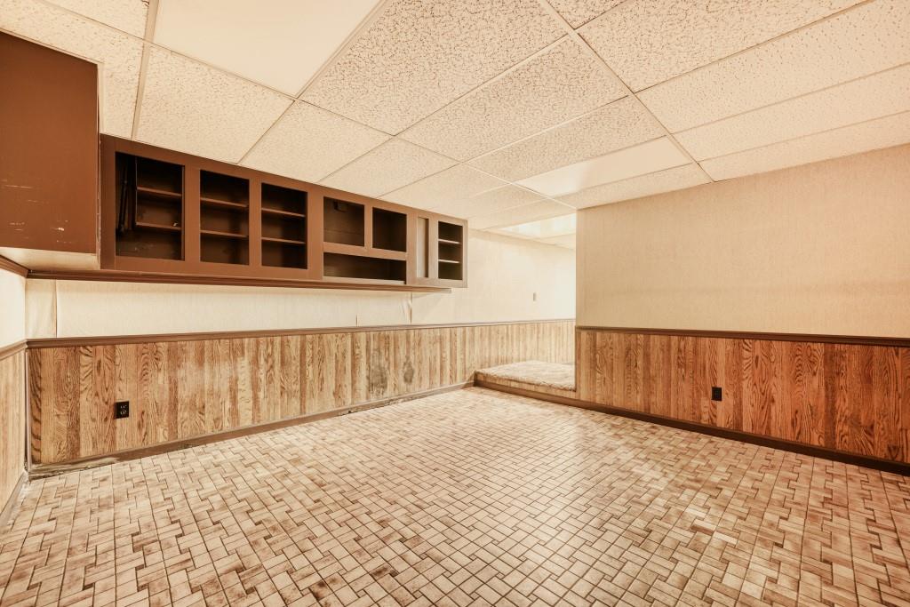 1240 Hampton Hall Drive NE