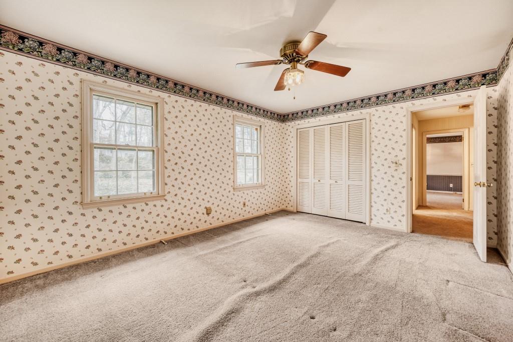 1240 Hampton Hall Drive NE