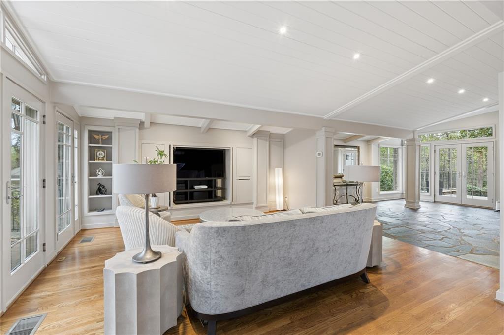 3770 Paces Ferry Road NW