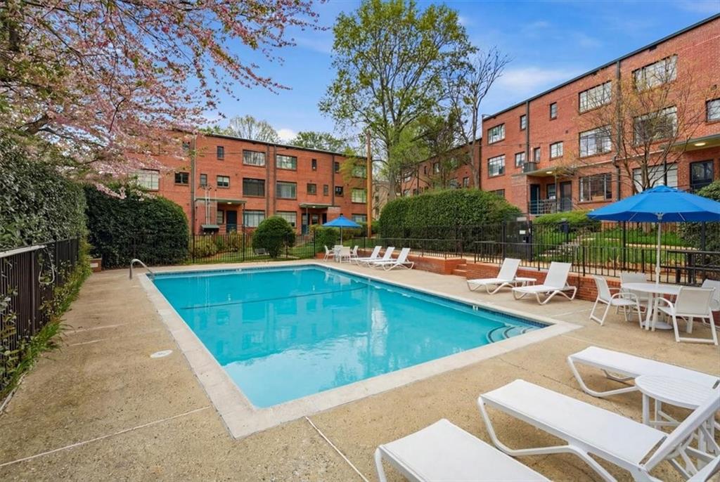 1381 Normandy Drive NE Unit 2