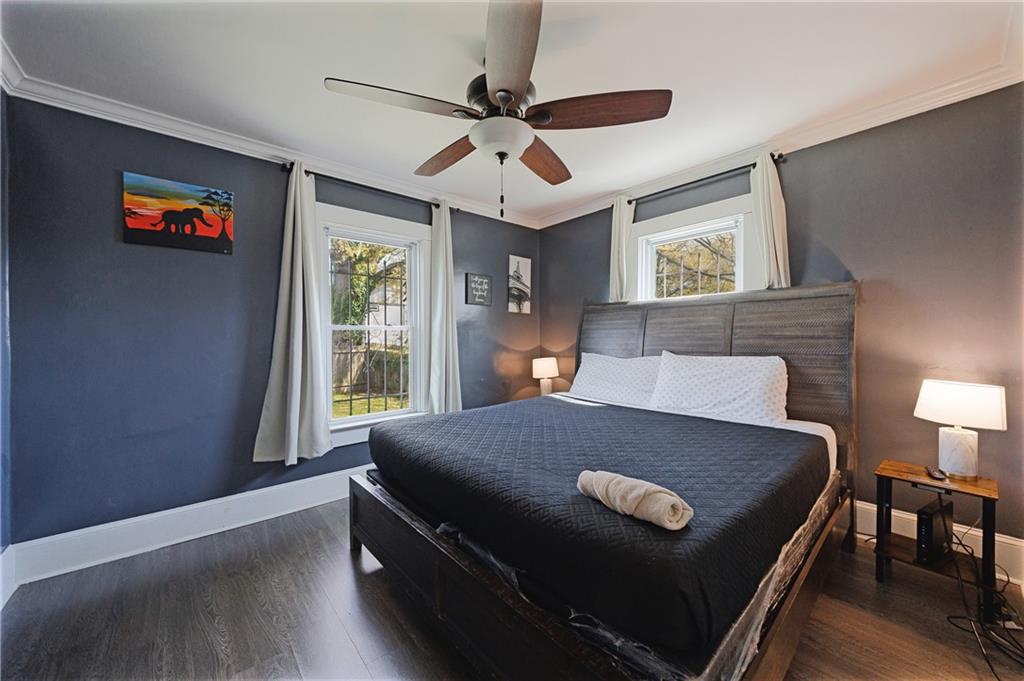 965 Mayson Turner Road NW