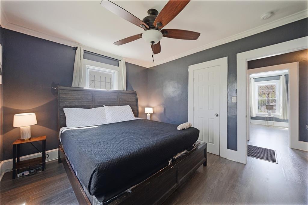 965 Mayson Turner Road NW