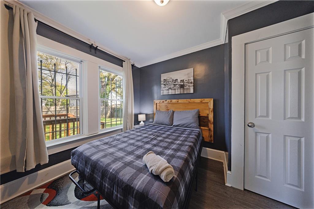 965 Mayson Turner Road NW