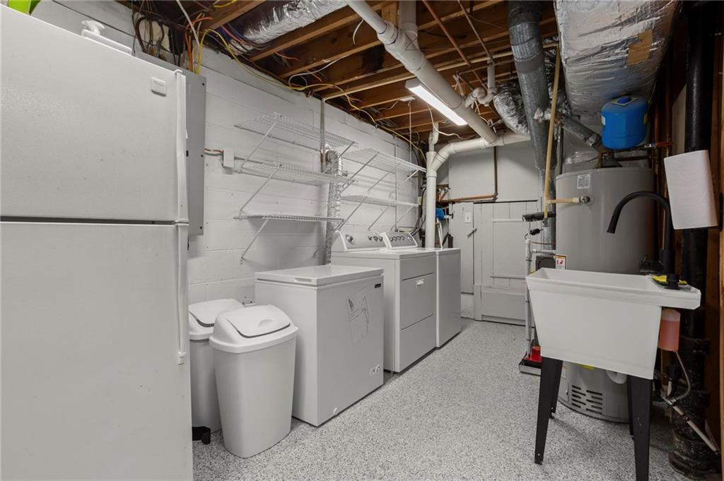 1696 Wawona Terrace NE