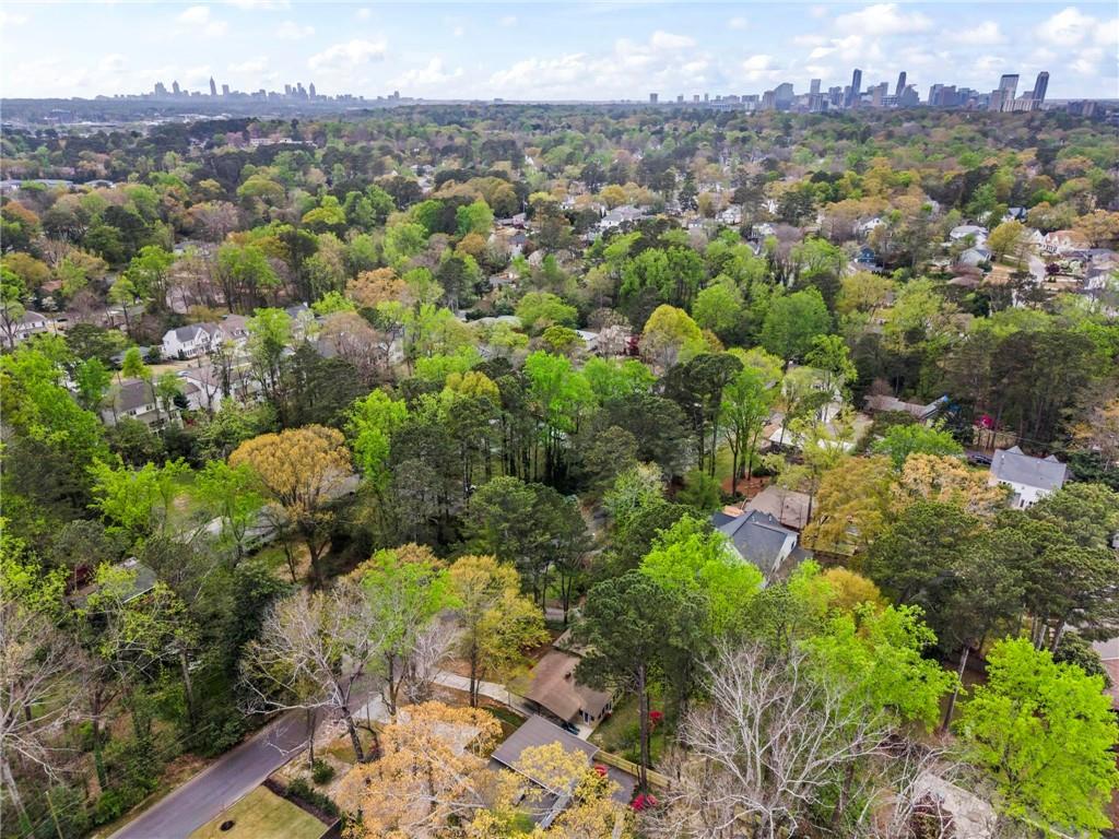 1696 Wawona Terrace NE