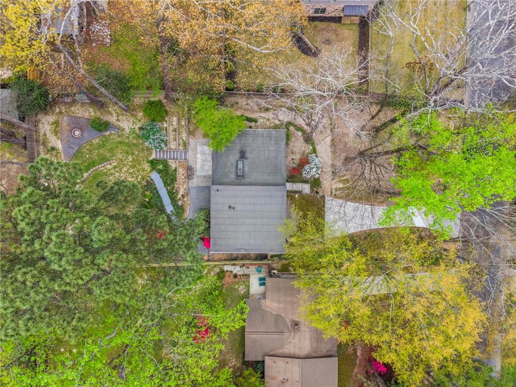 1696 Wawona Terrace NE