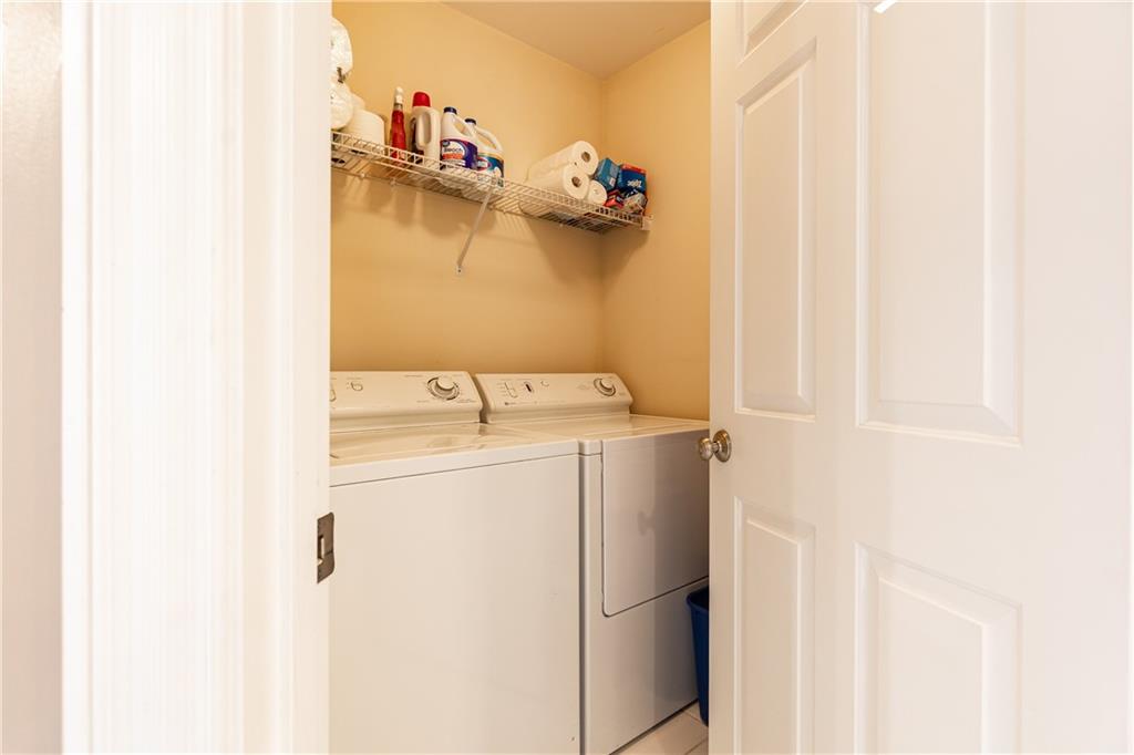 211 Colonial Homes Drive NW Unit 2508