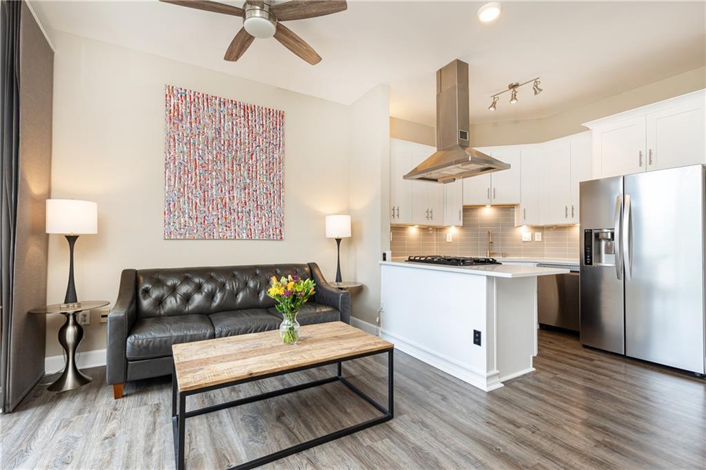 2626 Peachtree Road NW Unit 706