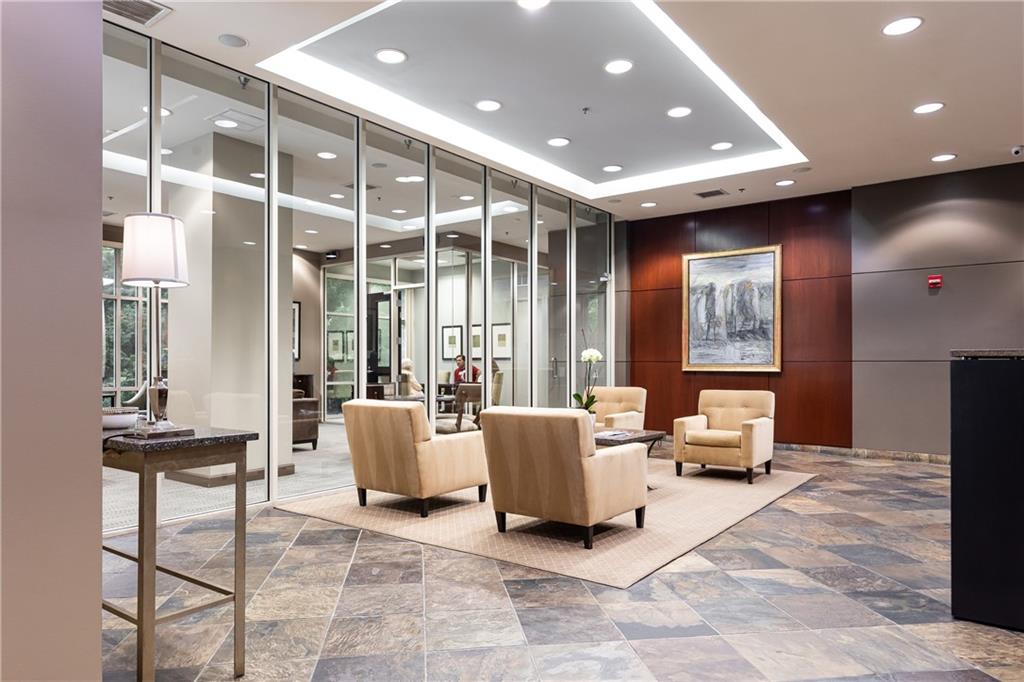 2626 Peachtree Road NW Unit 706