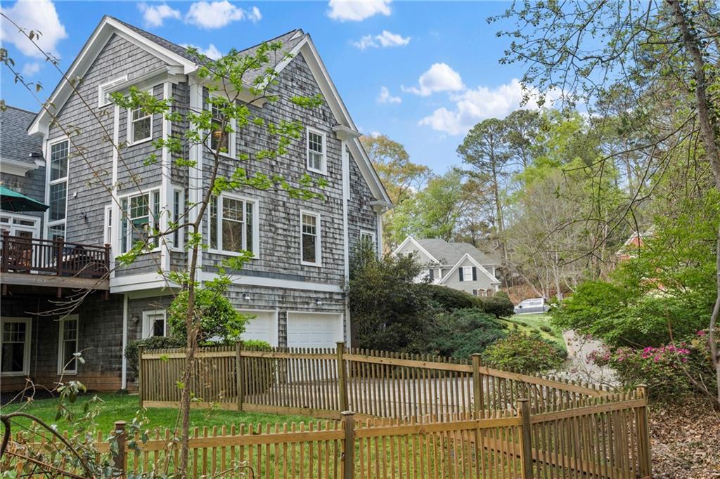 200 Quincy Lane