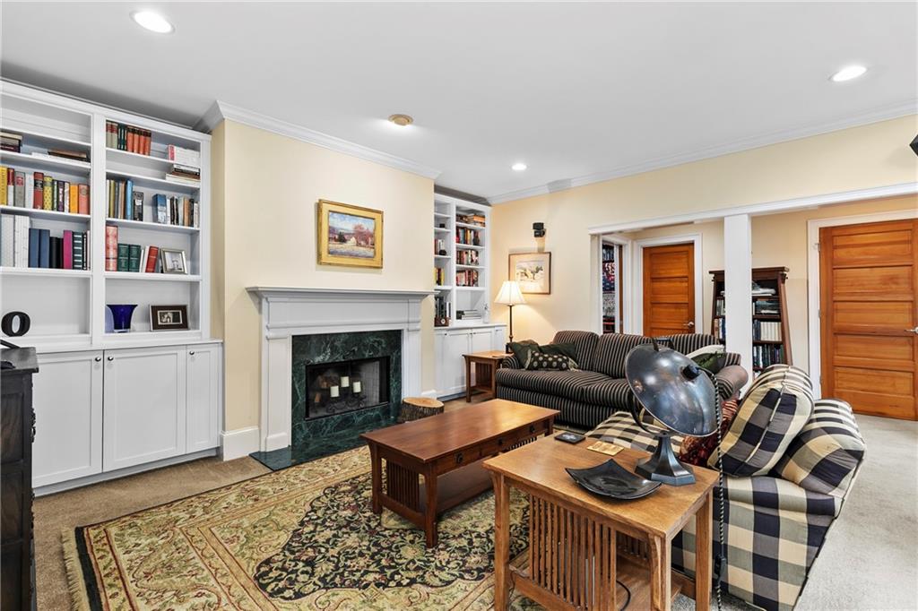 200 Quincy Lane