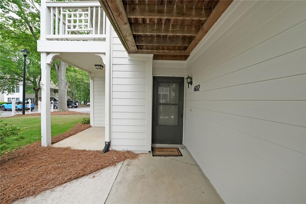 602 Abingdon Way