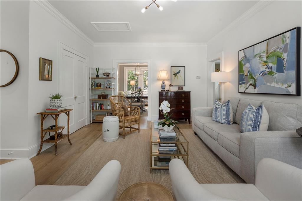 21 Peachtree Memorial Drive NW Unit 4