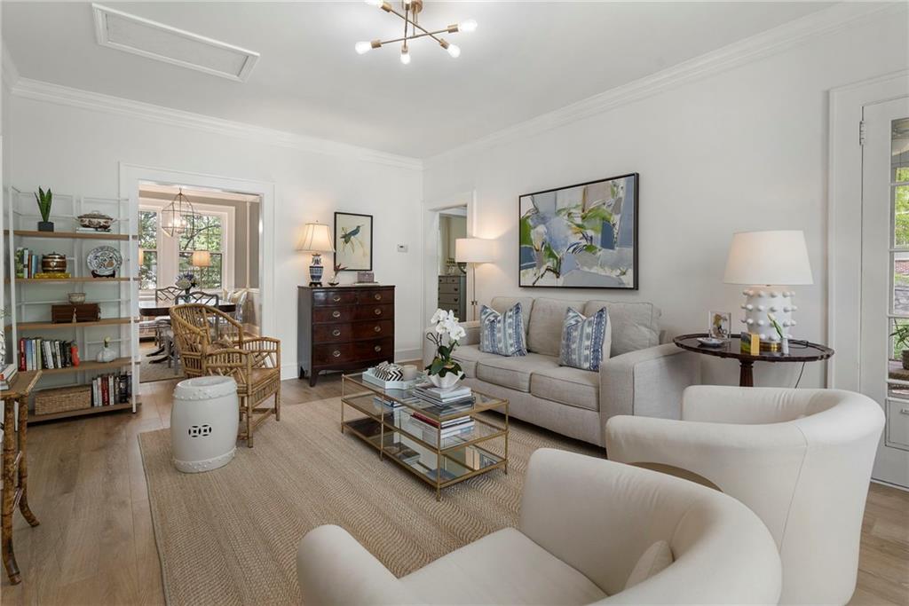 21 Peachtree Memorial Drive NW Unit 4