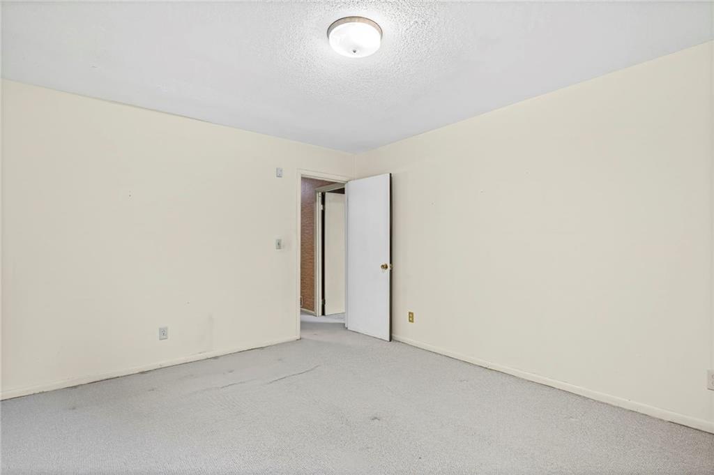 675 Weatherly lane Lane