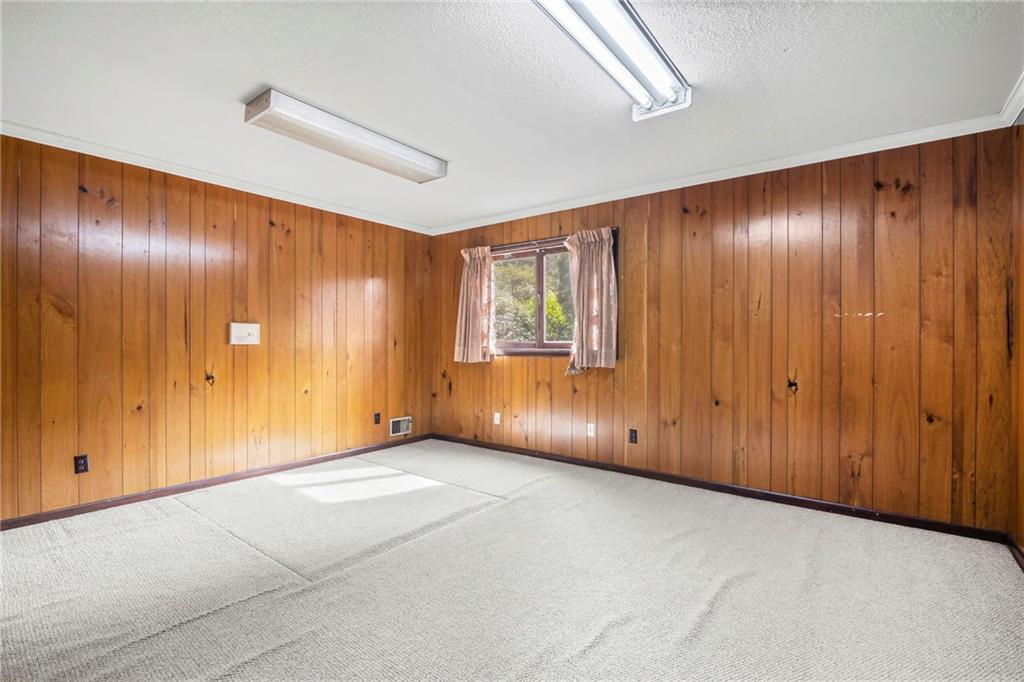 675 Weatherly lane Lane