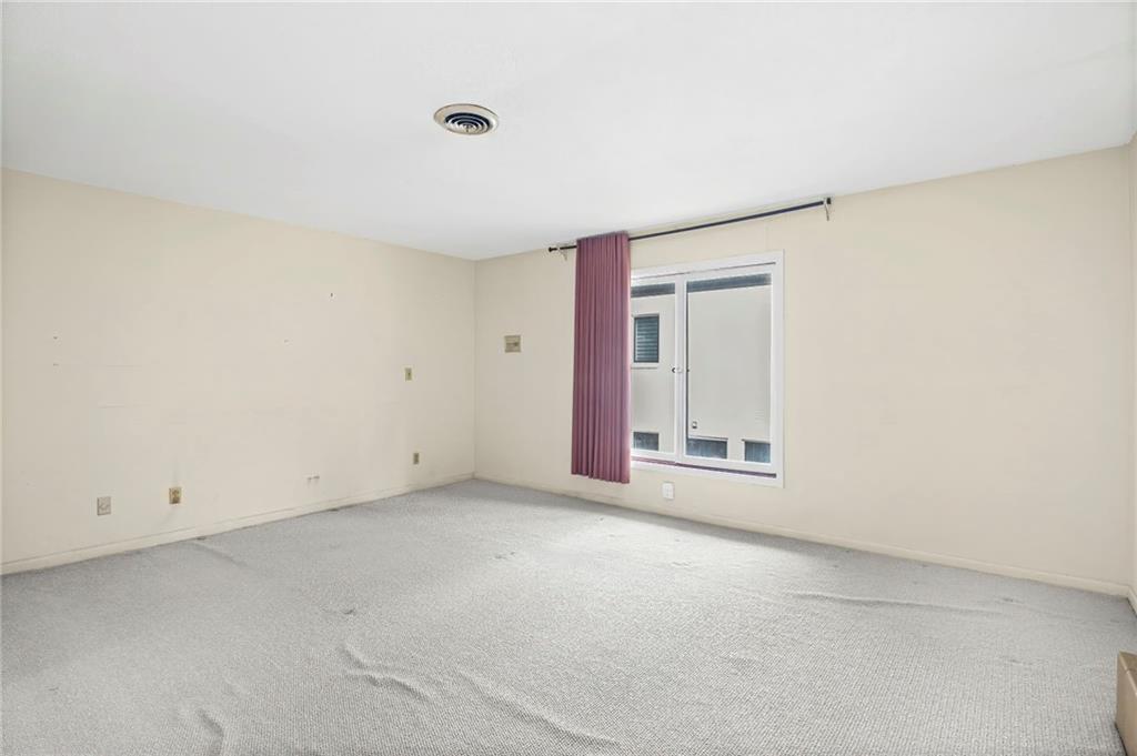 675 Weatherly lane Lane