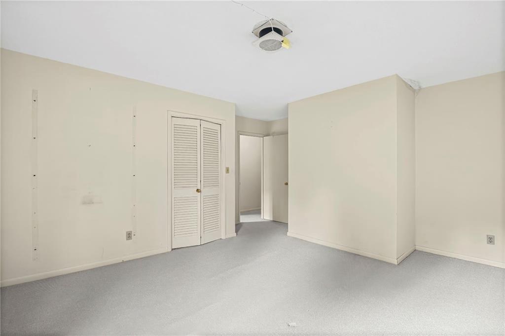 675 Weatherly lane Lane