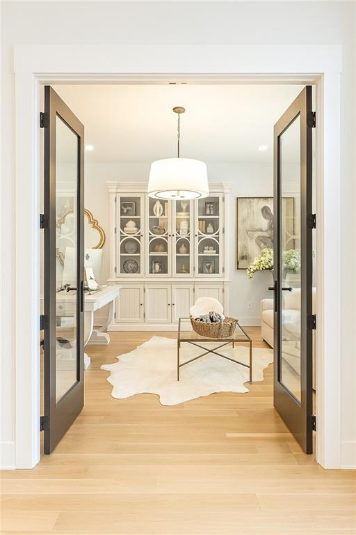 4415 Blackland Drive NE