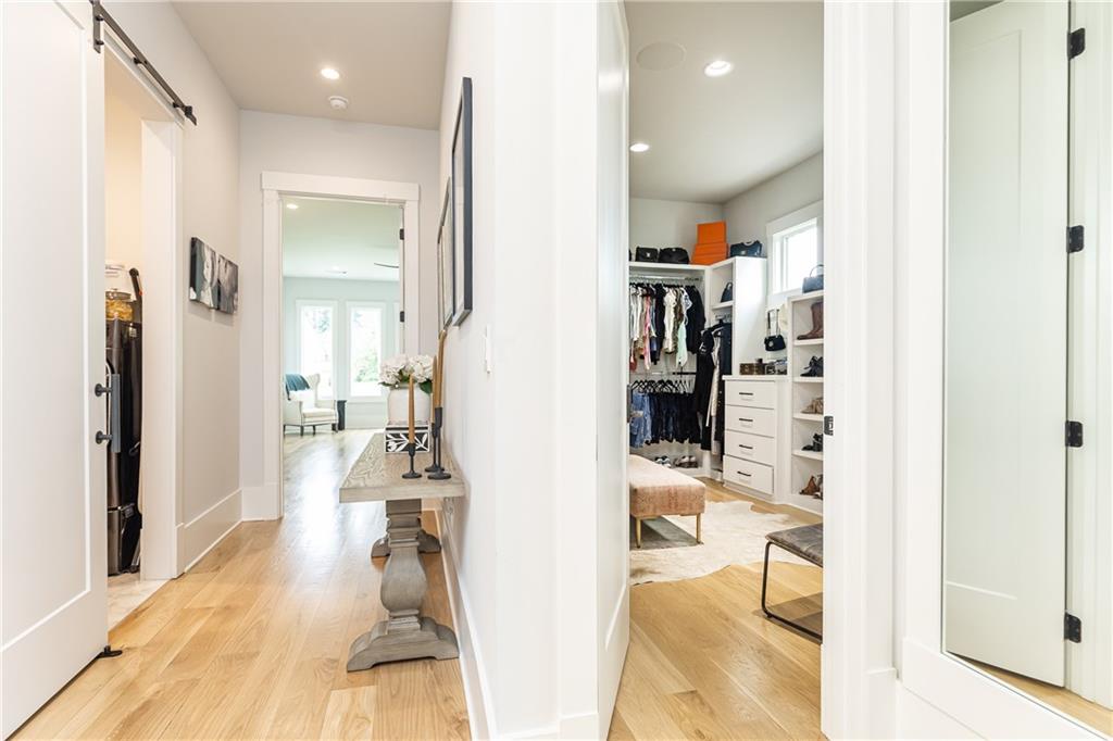 4415 Blackland Drive NE