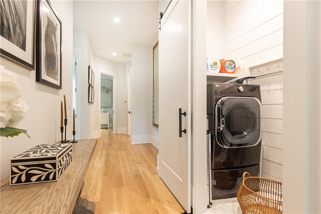 4415 Blackland Drive NE