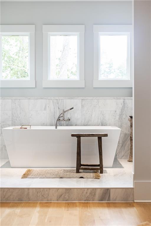 4415 Blackland Drive NE