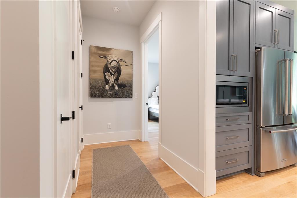 4415 Blackland Drive NE