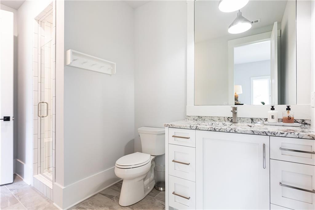 4415 Blackland Drive NE