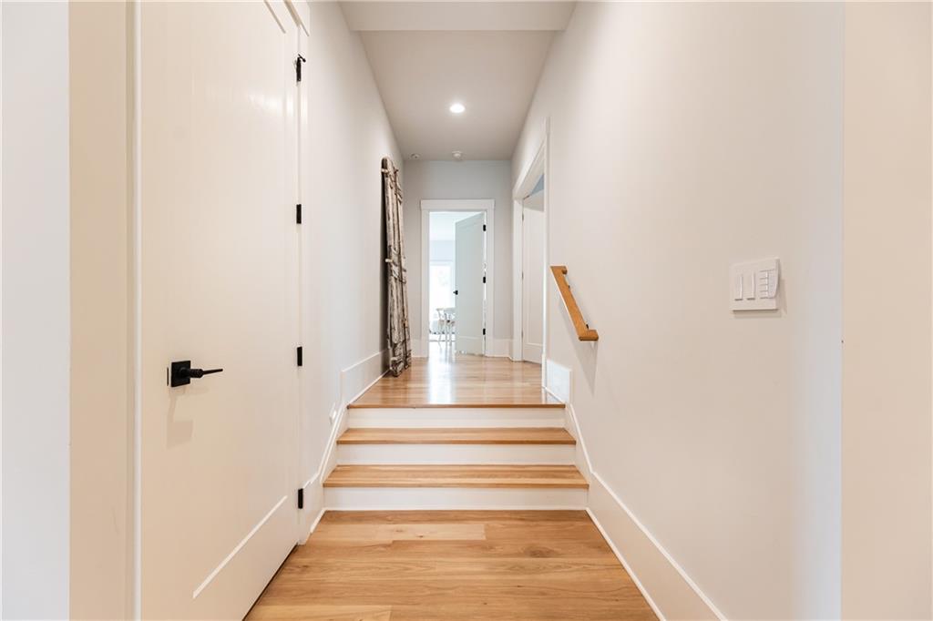 4415 Blackland Drive NE