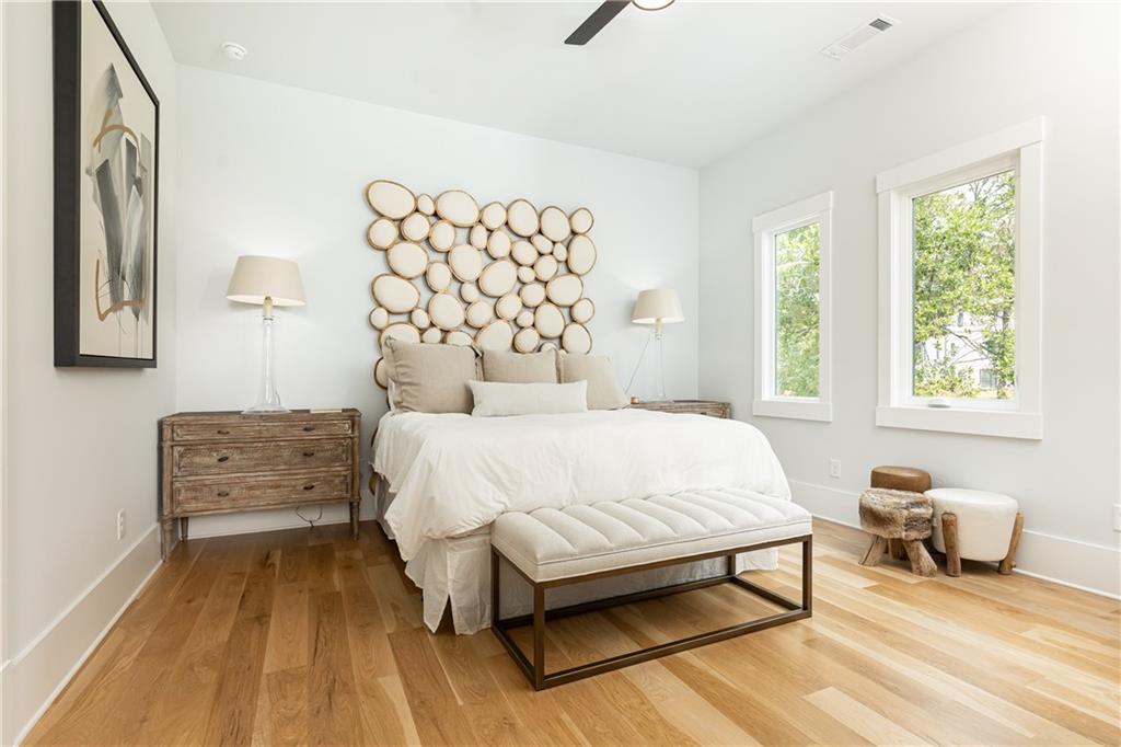 4415 Blackland Drive NE