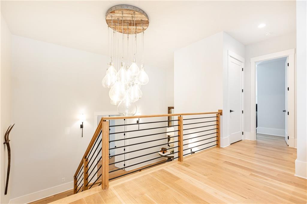 4415 Blackland Drive NE