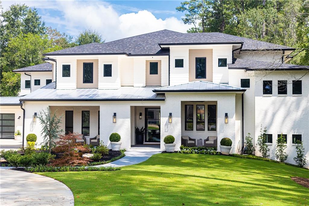 4415 Blackland Drive NE