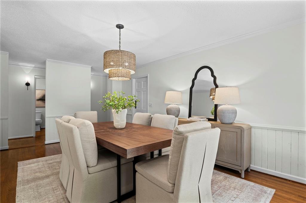 875 Heards Ferry Road