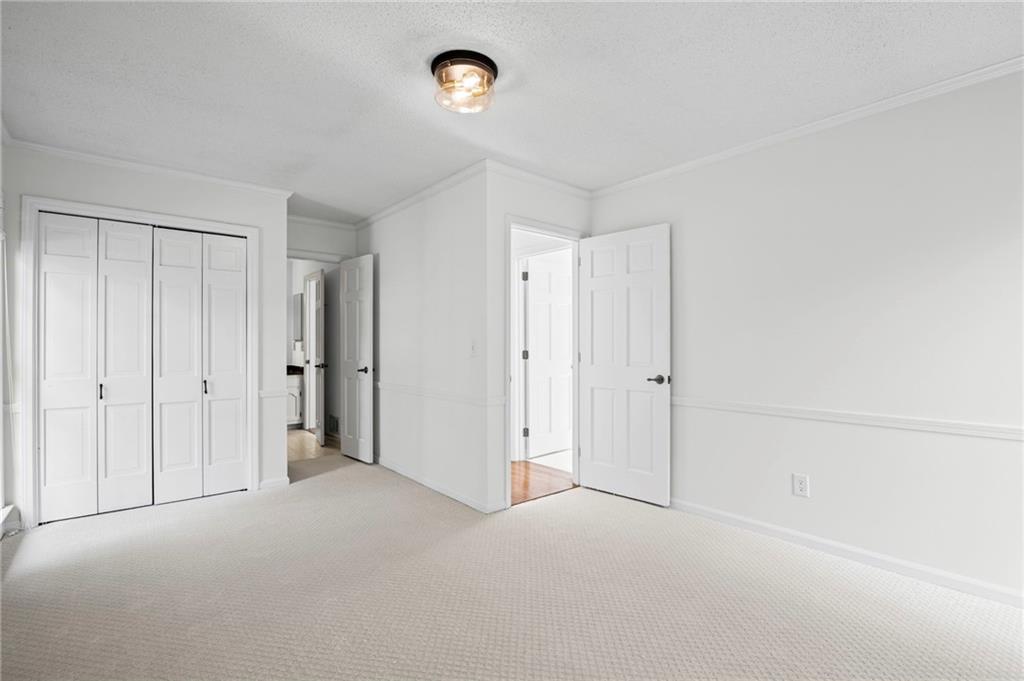 875 Heards Ferry Road