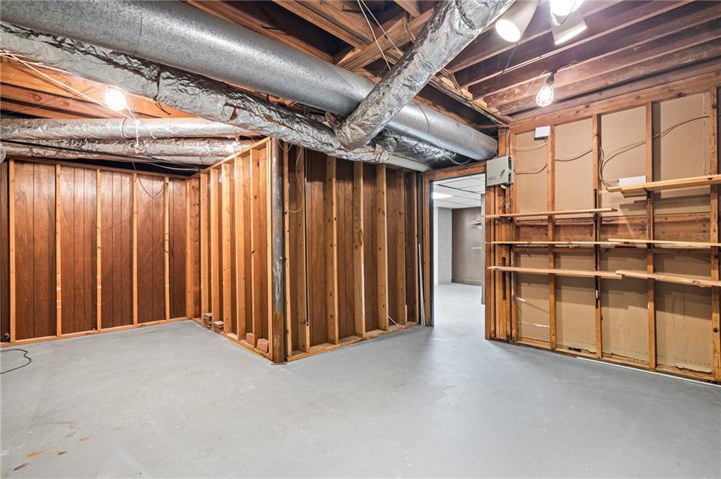 875 Heards Ferry Road