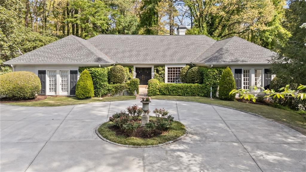 875 Heards Ferry Road