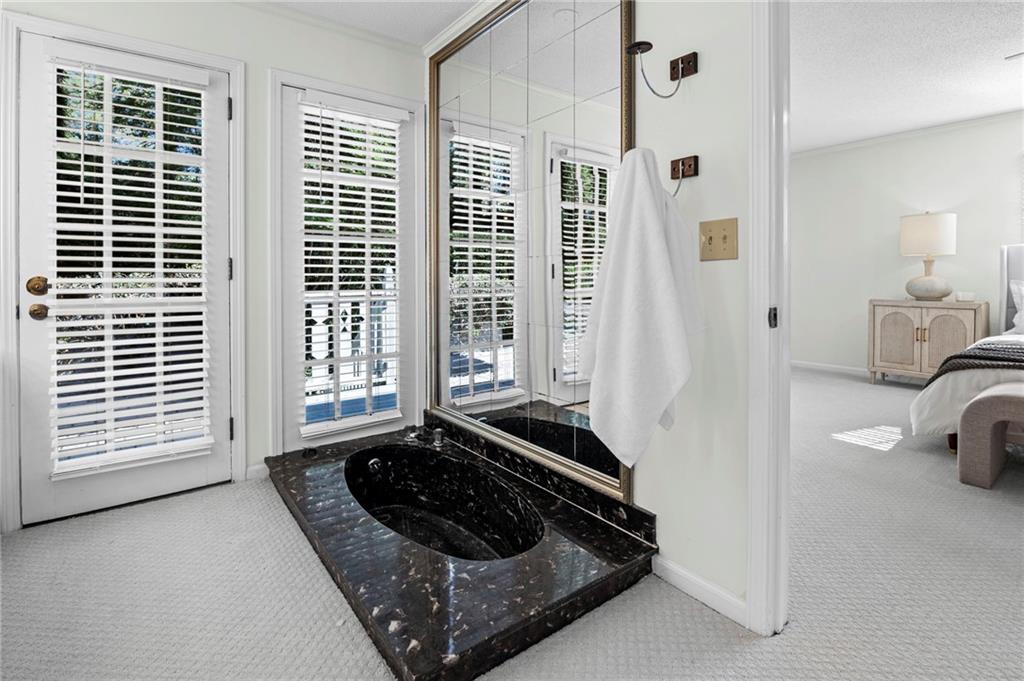 875 Heards Ferry Road