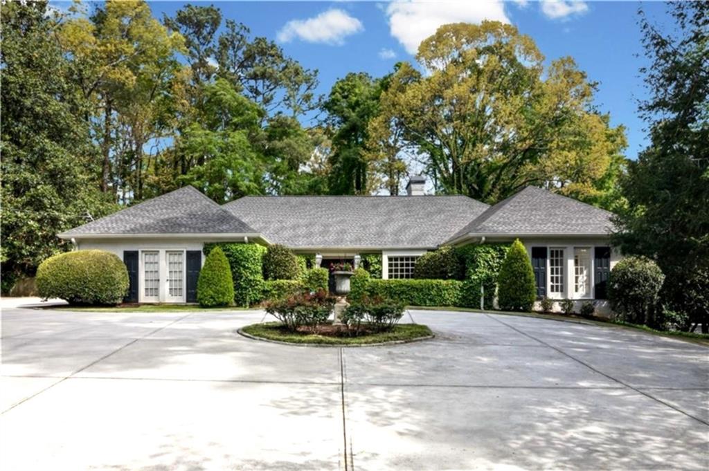 875 Heards Ferry Road