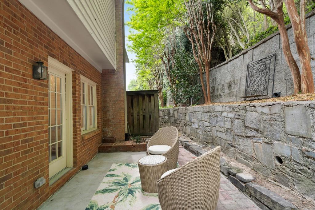 3550 Vinings Ridge Court